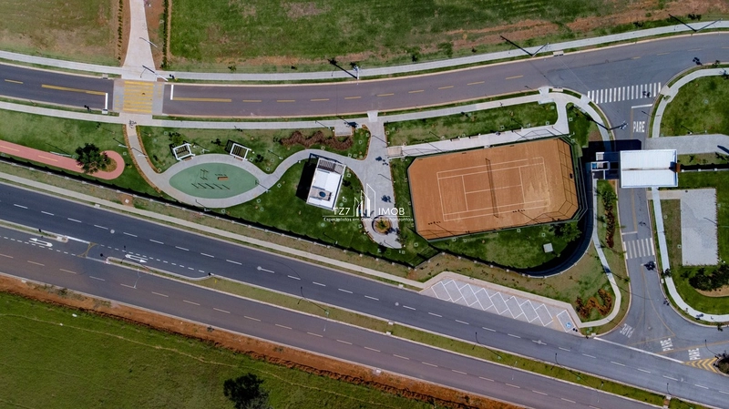 Parqville Pinheiros - Lote Quitado e registrado com 320,91 m²: 2ª foto da galeria de imagens do imóvel