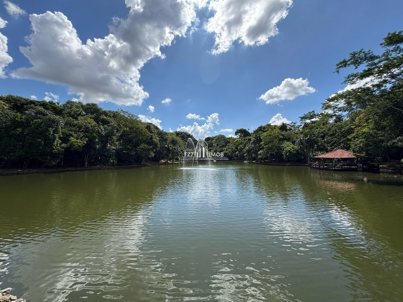 Condomínio do lago - Lote Quitado e registrado com 817,50 m²: 3ª foto da galeria de imagens do imóvel
