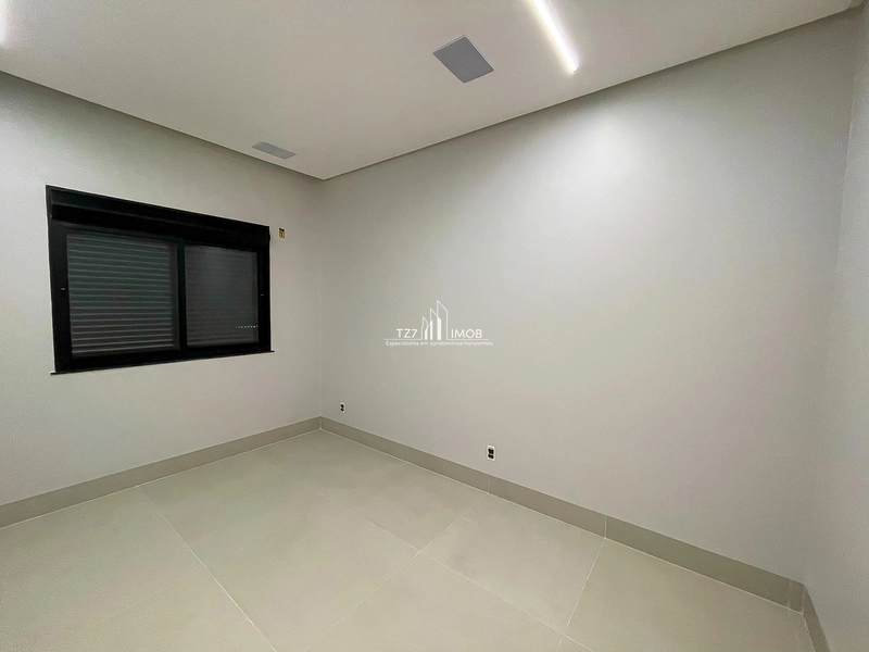 Casa Subtérrea com 3 suítes plenas, incluindo uma master com banheira: 21ª foto da galeria de imagens do imóvel