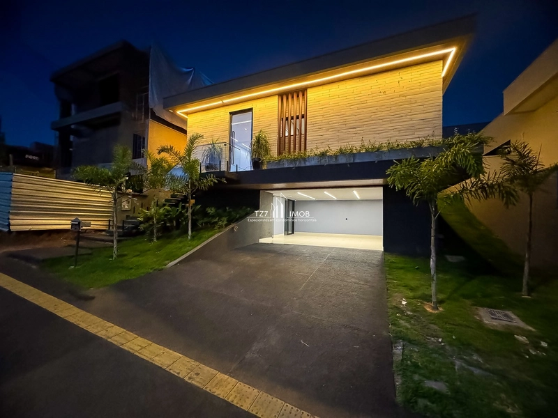 Casa Subtérrea com 3 suítes plenas, incluindo uma master com banheira: 3ª foto da galeria de imagens do imóvel