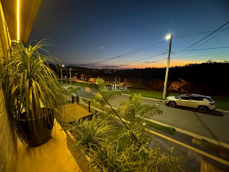 Casa Subtérrea com 3 suítes plenas, incluindo uma master com banheira: 4ª foto da galeria de imagens do imóvel