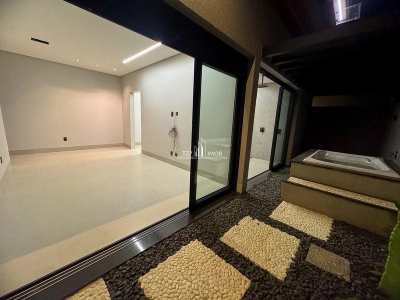 Casa Subtérrea com 3 suítes plenas, incluindo uma master com banheira: 21ª foto da galeria de imagens do imóvel