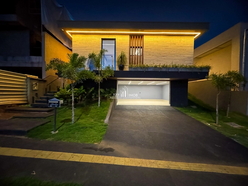 Casa Subtérrea com 3 suítes plenas, incluindo uma master com banheira: 1ª foto da galeria de imagens do imóvel