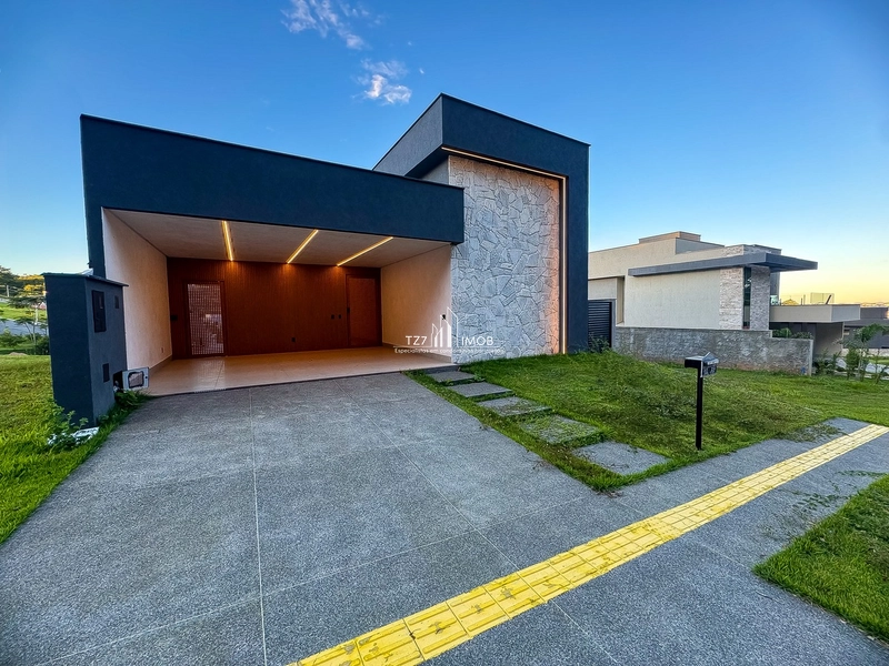Casa Subtérrea com projeto exclusivo no Jardins Nápoles com 3 suítes.: 3ª foto da galeria de imagens do imóvel