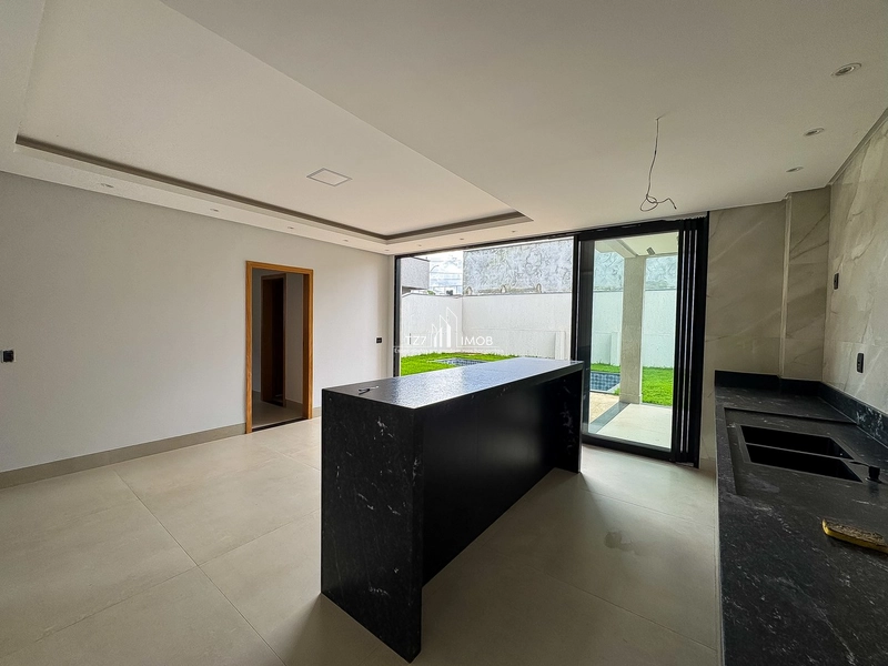 Sobrado com 4 suítes plenas, incluindo uma master: 7ª foto da galeria de imagens do imóvel