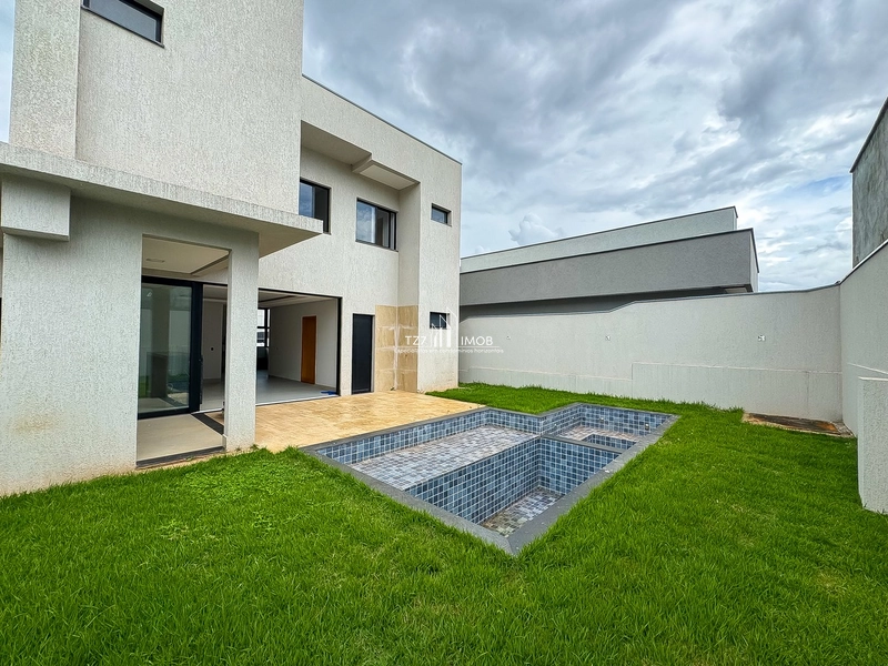 Sobrado com 4 suítes plenas, incluindo uma master: 14ª foto da galeria de imagens do imóvel