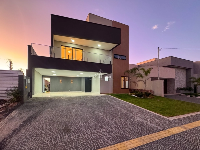 Sobrado com 4 suítes plenas, incluindo uma suíte master .: 2ª foto da galeria de imagens do imóvel