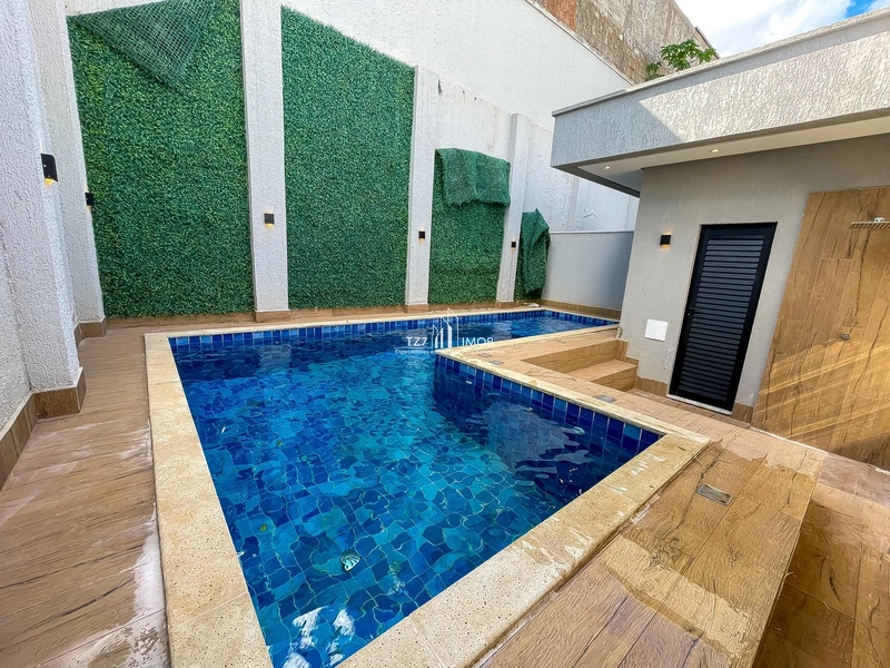 Casa Térrea com 3 suítes sendo a master no Jardins Nápoles.: 13ª foto da galeria de imagens do imóvel