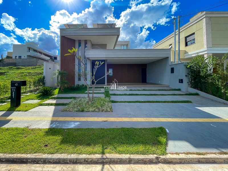 Casa Térrea com 3 suítes sendo a master no Jardins Nápoles.: 1ª foto da galeria de imagens do imóvel