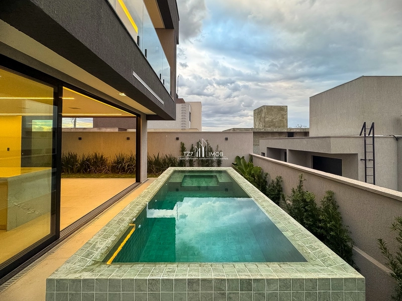 Sobrado Moderno com 3 suítes plenas + escritório no Jardins Capri.: 8ª foto da galeria de imagens do imóvel