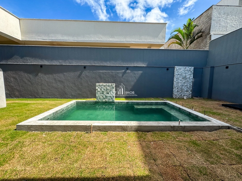 Casa Térrea com 3 suítes plenas, incluindo uma suíte master.: 17ª foto da galeria de imagens do imóvel