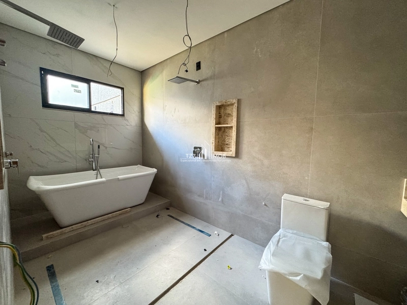 Casa Térrea com 3 suítes plenas, incluindo uma suíte master.: 22ª foto da galeria de imagens do imóvel