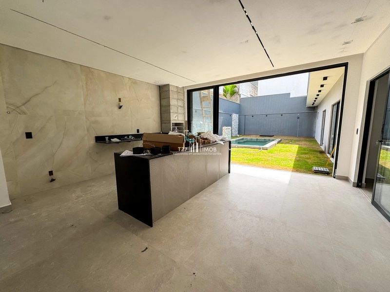 Casa Térrea com 3 suítes plenas, incluindo uma suíte master.: 6ª foto da galeria de imagens do imóvel