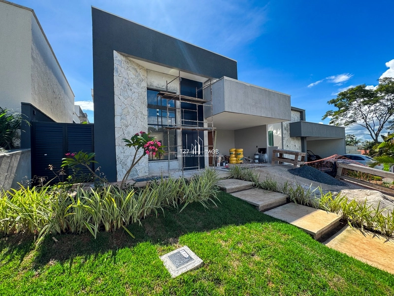 Casa Térrea com 3 suítes plenas, incluindo uma suíte master.: 2ª foto da galeria de imagens do imóvel