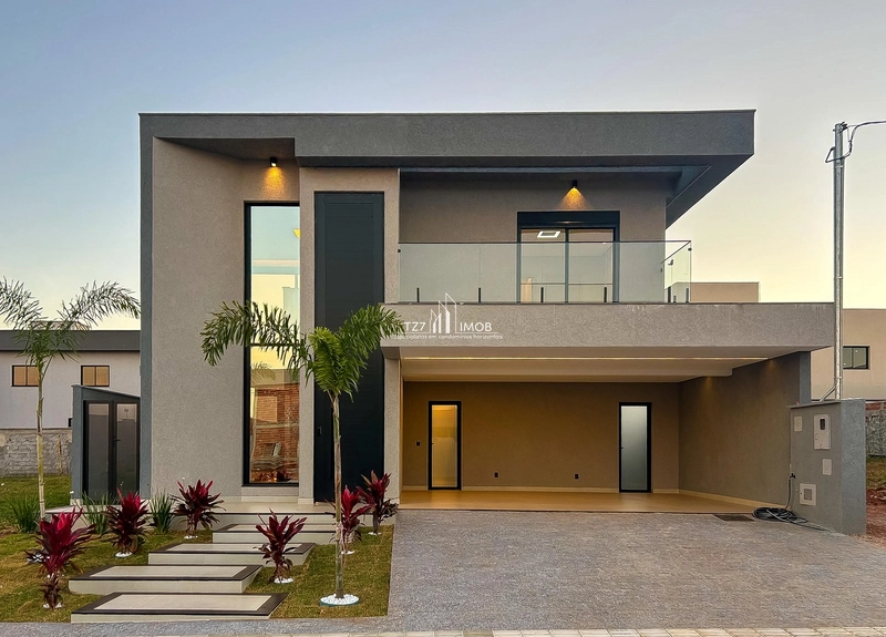 Elegância Atemporal em um Sobrado Único com 4 Suítes Plenas.: 1ª foto da galeria de imagens do imóvel