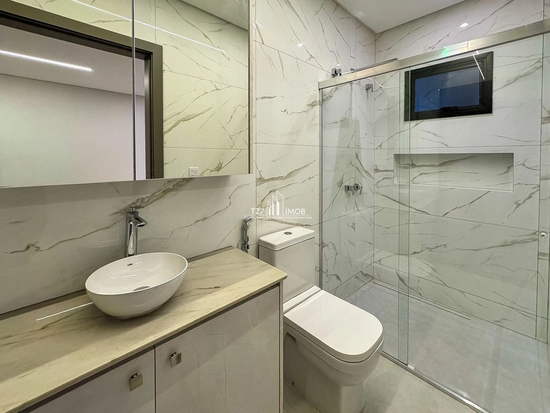 Belíssimo Sobrado com 4 Suites Plenas, Completa em Armários.: 21ª foto da galeria de imagens do imóvel