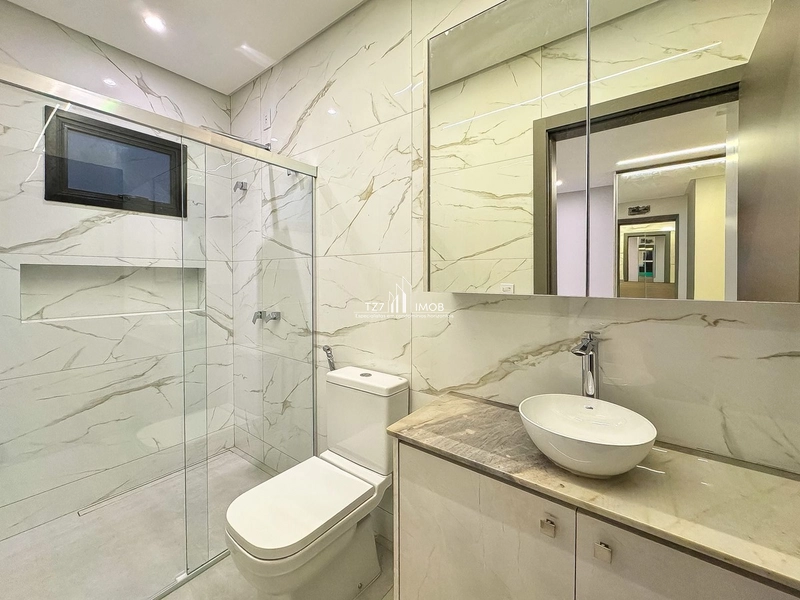Belíssimo Sobrado com 4 Suites Plenas, Completa em Armários.: 24ª foto da galeria de imagens do imóvel