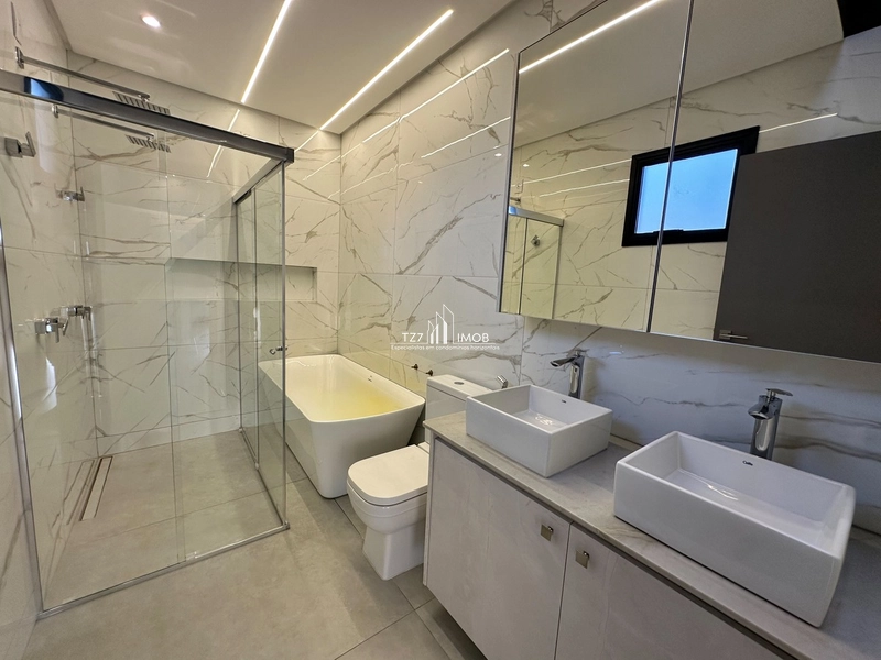 Belíssimo Sobrado - Jardins Capri.: 33ª foto da galeria de imagens do imóvel