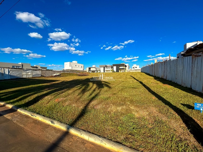 Oportunidade Imperdível no Jardins Porto - Lote com 316,62: 1ª foto da galeria de imagens do imóvel