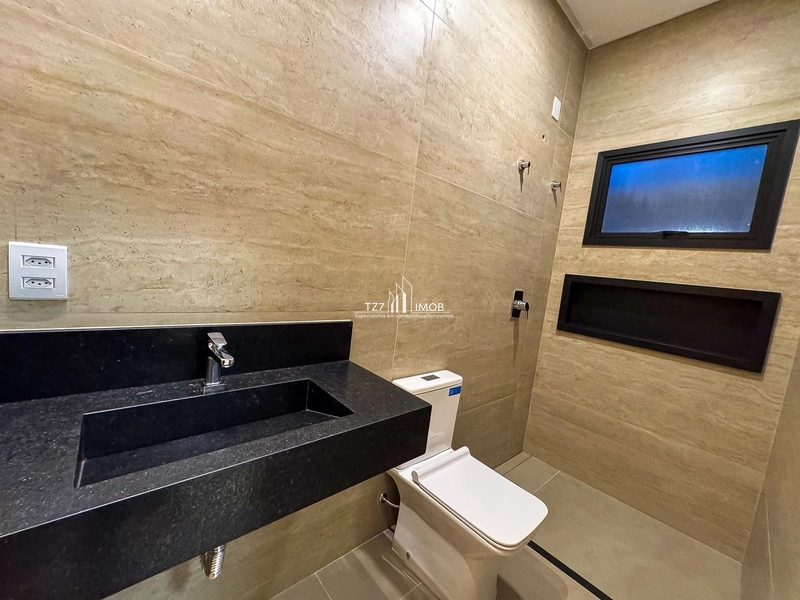 Casa Subtérrea Moderna com Vista Privilegiada para Área Verde.: 28ª foto da galeria de imagens do imóvel