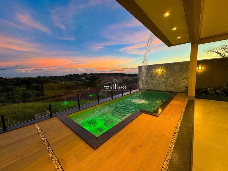 Casa Subtérrea Moderna com Vista Privilegiada para Área Verde.: 17ª foto da galeria de imagens do imóvel