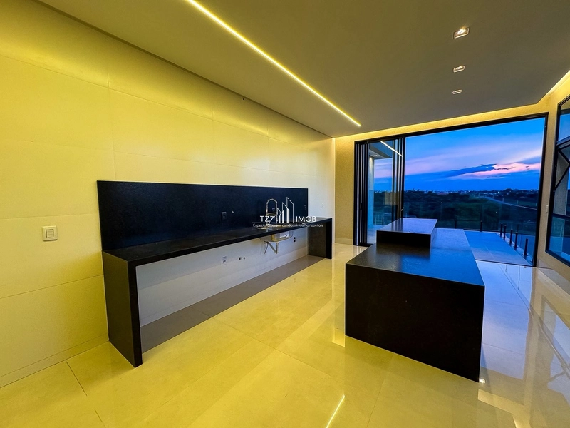 Casa Subtérrea Moderna com Vista Privilegiada para Área Verde.: 12ª foto da galeria de imagens do imóvel