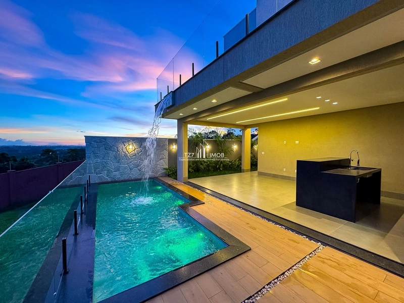 Casa Subtérrea Moderna com Vista Privilegiada para Área Verde.: 16ª foto da galeria de imagens do imóvel