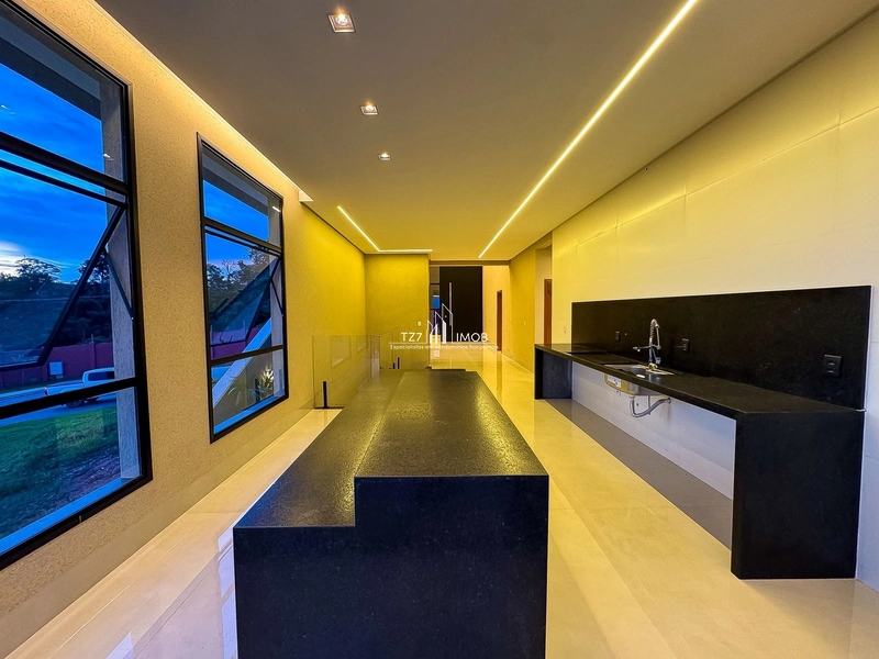 Casa Subtérrea Moderna com Vista Privilegiada para Área Verde.: 9ª foto da galeria de imagens do imóvel