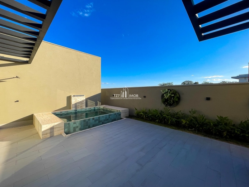 Belíssima Casa Térrea com 3 suítes plenas, localizada em lote de 400m²: 21ª foto da galeria de imagens do imóvel
