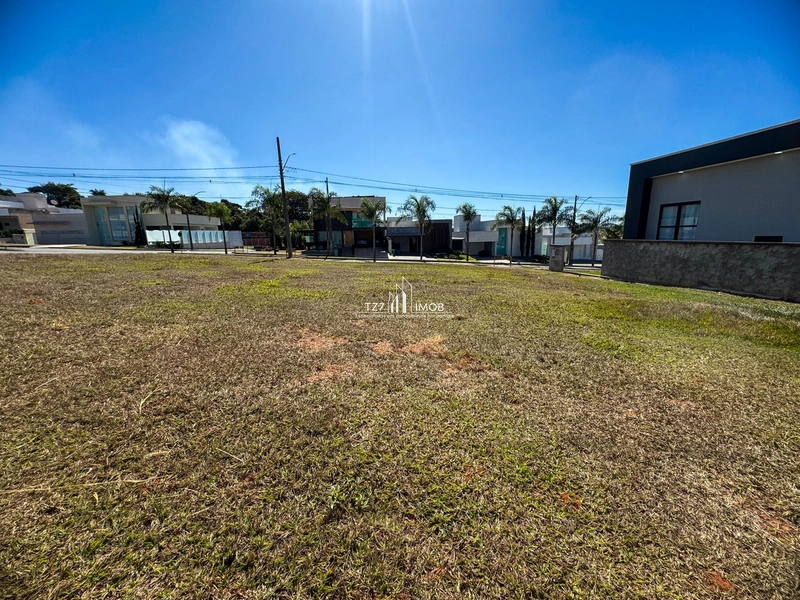 Lote Jardim Veneza - Lote com 360,00m² - Sem vizinho de frente.: 4ª foto da galeria de imagens do imóvel