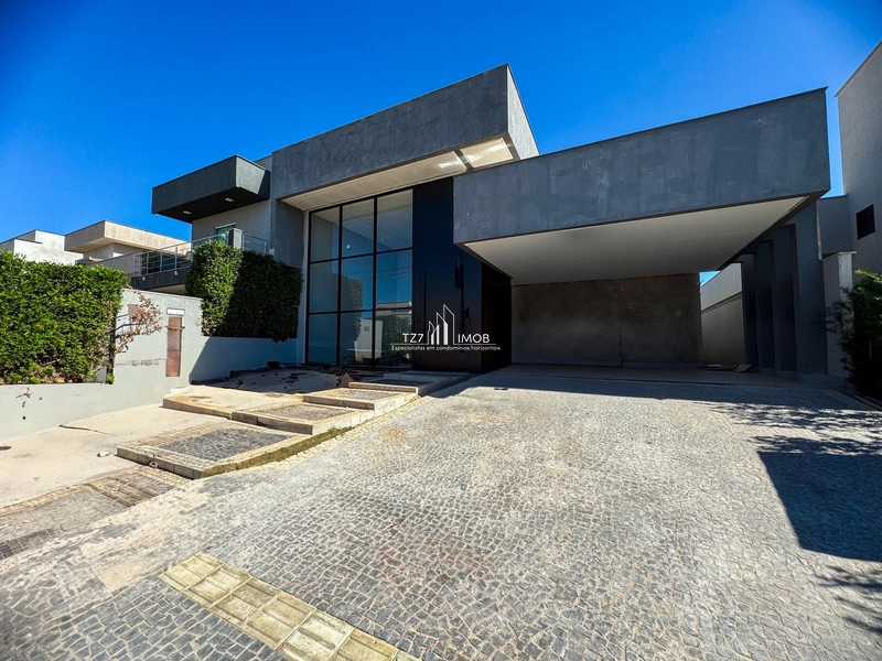 Casa térrea com 3 suítes plenas + escritório.: 1ª foto da galeria de imagens do imóvel