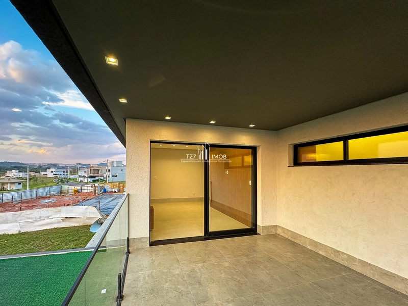 Sobrado completo em armários, com 4 quartos sendo 3 suítes...: 28ª foto da galeria de imagens do imóvel