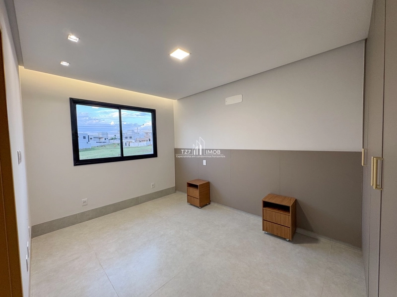 Sobrado completo em armários, com 4 quartos sendo 3 suítes...: 19ª foto da galeria de imagens do imóvel