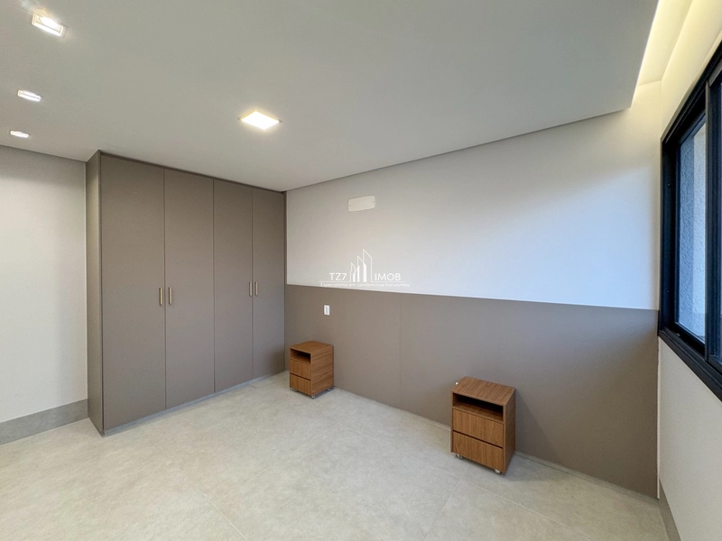 Sobrado completo em armários, com 4 quartos sendo 3 suítes...: 23ª foto da galeria de imagens do imóvel