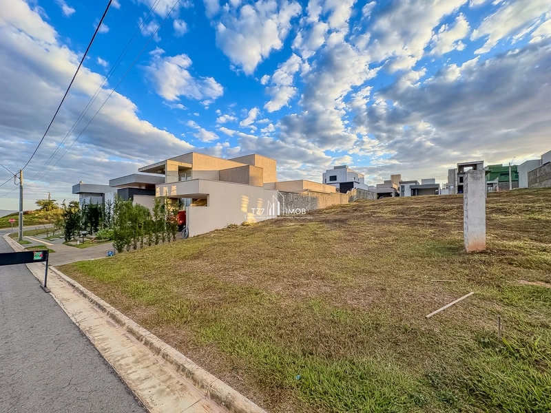 Lote Plano e Quitado no Jardins Nápoles com 360,00 m² -: 2ª foto da galeria de imagens do imóvel