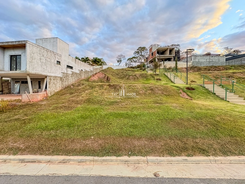 Lote Jardins Nápoles com 360,00 m² - Ágio R$ 185.000,00: 1ª foto da galeria de imagens do imóvel