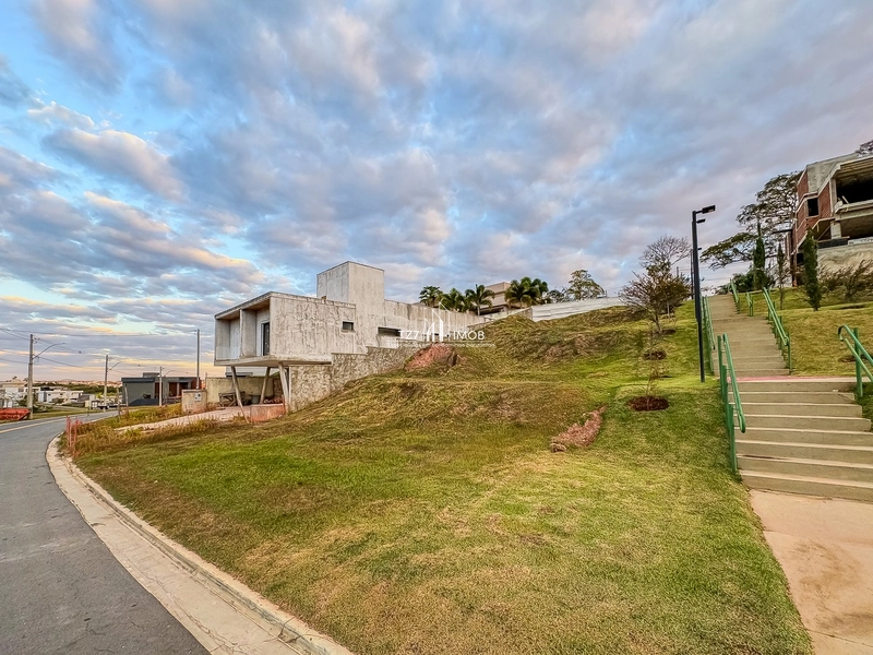 Lote Jardins Nápoles com 360,00 m² - Ágio R$ 185.000,00: 3ª foto da galeria de imagens do imóvel
