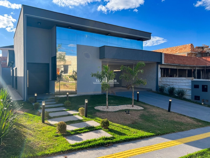 Casa térrea com 3 suítes plenas, incluindo uma master com closet .: 2ª foto da galeria de imagens do imóvel