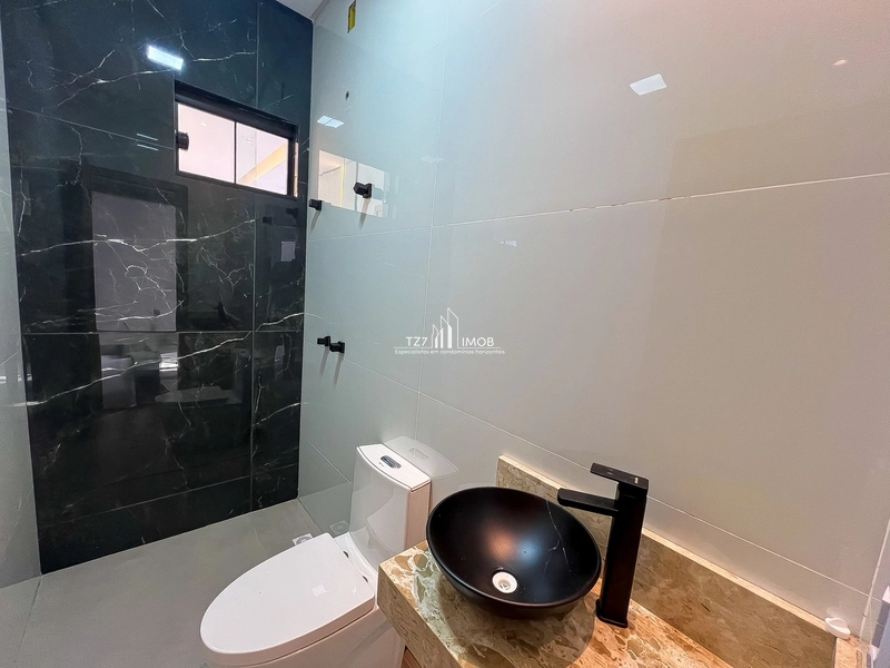 Casa térrea com 3 suítes plenas, incluindo uma master com closet .: 16ª foto da galeria de imagens do imóvel