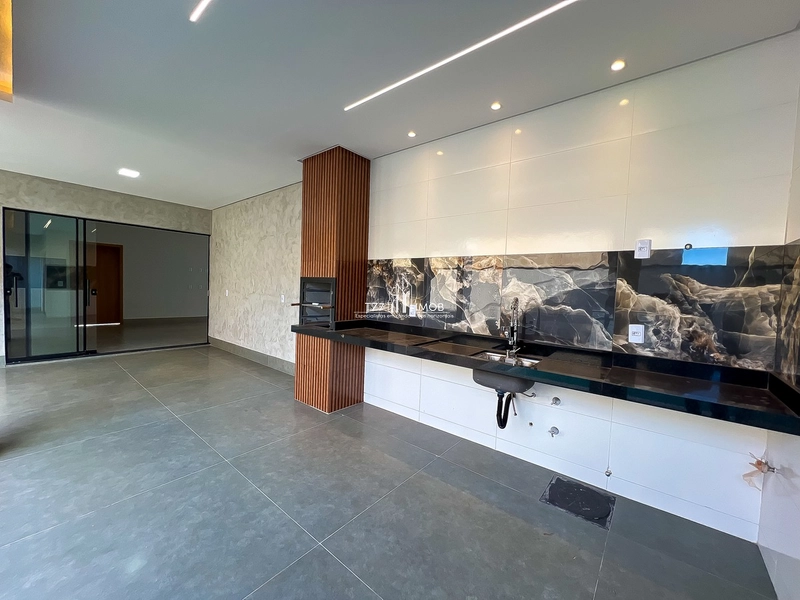 Casa térrea com 3 suítes plenas, incluindo uma master com closet .: 13ª foto da galeria de imagens do imóvel