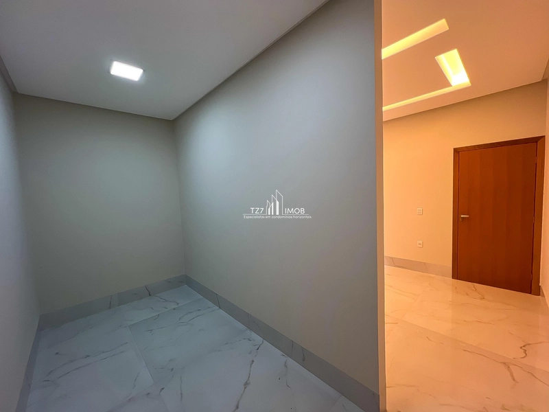 Casa Térrea com 4 Suítes no Jardim Veneza Projeto impecável.: 21ª foto da galeria de imagens do imóvel