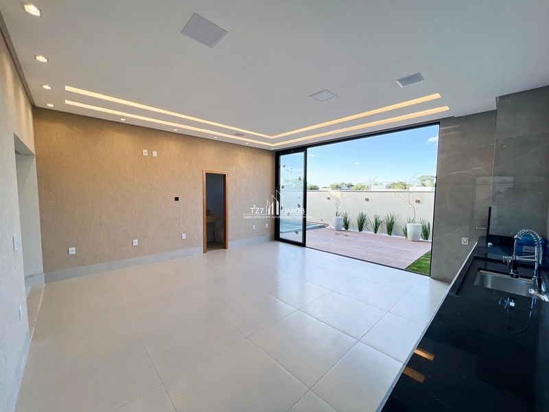 Casa Térrea com 4 Suítes no Jardim Veneza Projeto impecável.: 10ª foto da galeria de imagens do imóvel