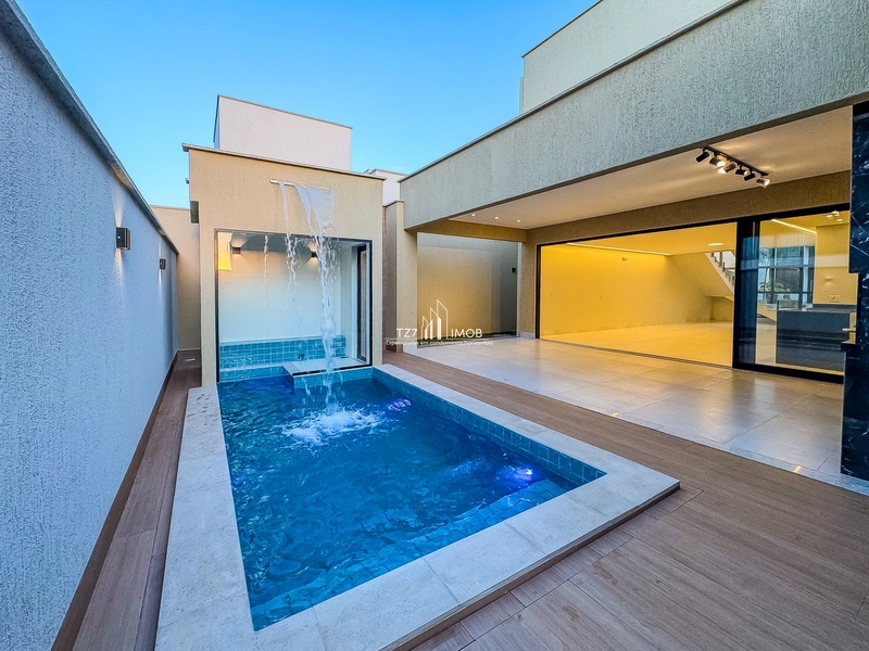 Sobrado com 4 Quartos, sauna molhada integrada com a piscina.: 14ª foto da galeria de imagens do imóvel