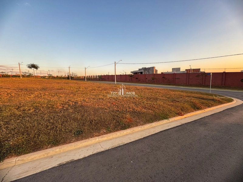Lote Jardins Parma com 468,97 m² - Entrada 3x de R$ 12.986,68: 1ª foto da galeria de imagens do imóvel