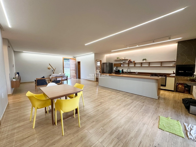 Incrível casa térrea com 4 suítes plenas em condomínio fechado.: 13ª foto da galeria de imagens do imóvel