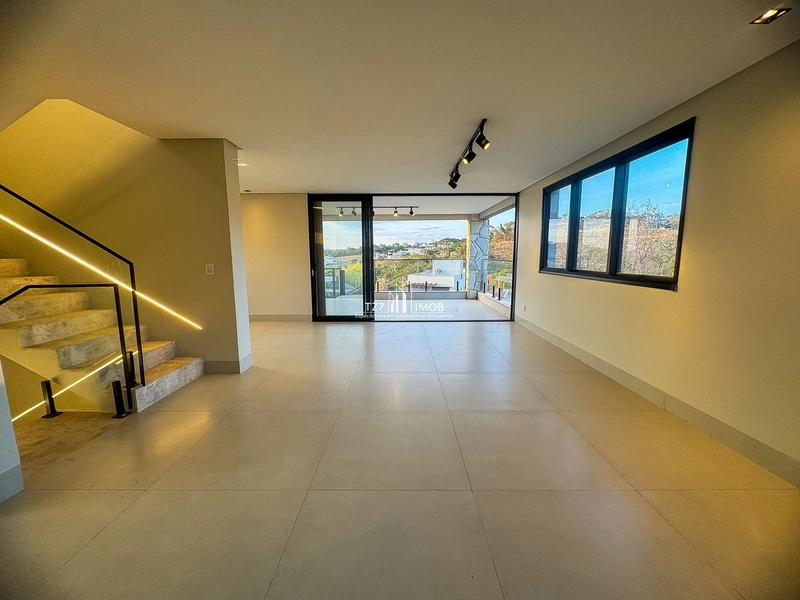Casa Triplex de Alto Padrão no Jardins Barcelona,com excelente quintal: 5ª foto da galeria de imagens do imóvel
