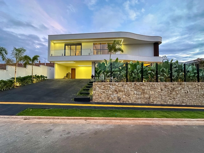 Belíssimo Sobrado de esquina, com acabamento de altíssimo padrão.: 3ª foto da galeria de imagens do imóvel