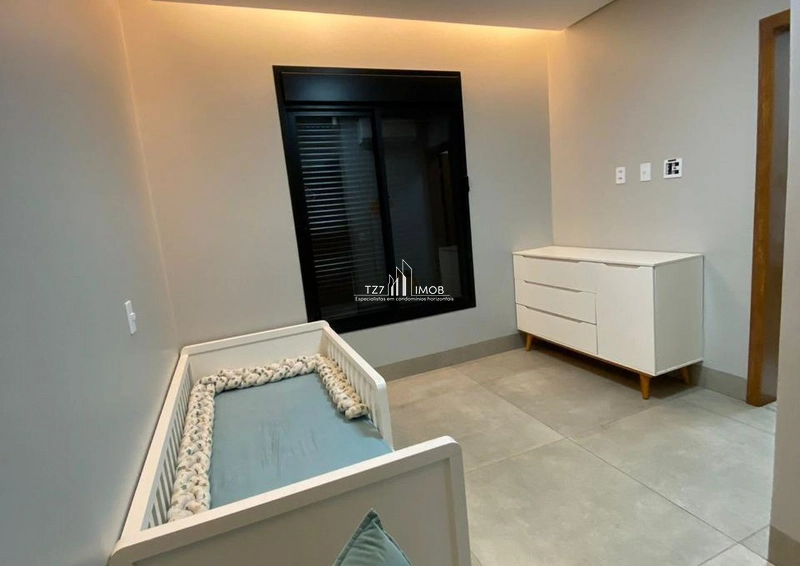 Casa subtérrea Completa em armários com 4 suítes independentes.: 30ª foto da galeria de imagens do imóvel