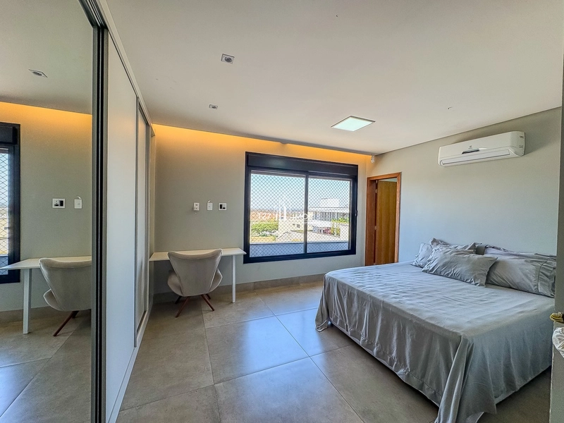 Casa subtérrea Completa em armários com 4 suítes independentes.: 38ª foto da galeria de imagens do imóvel