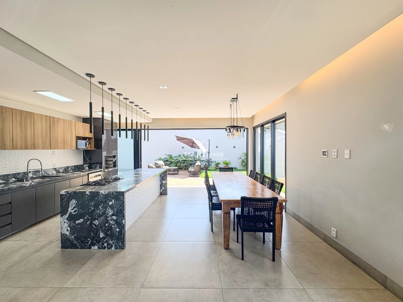 Casa subtérrea Completa em armários com 4 suítes independentes.: 8ª foto da galeria de imagens do imóvel